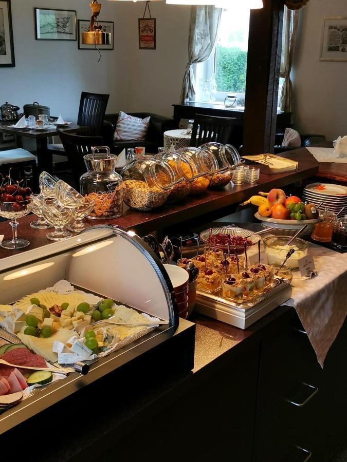 Hotel Garni Landhaus Uttum Круммгерн Екстер'єр фото