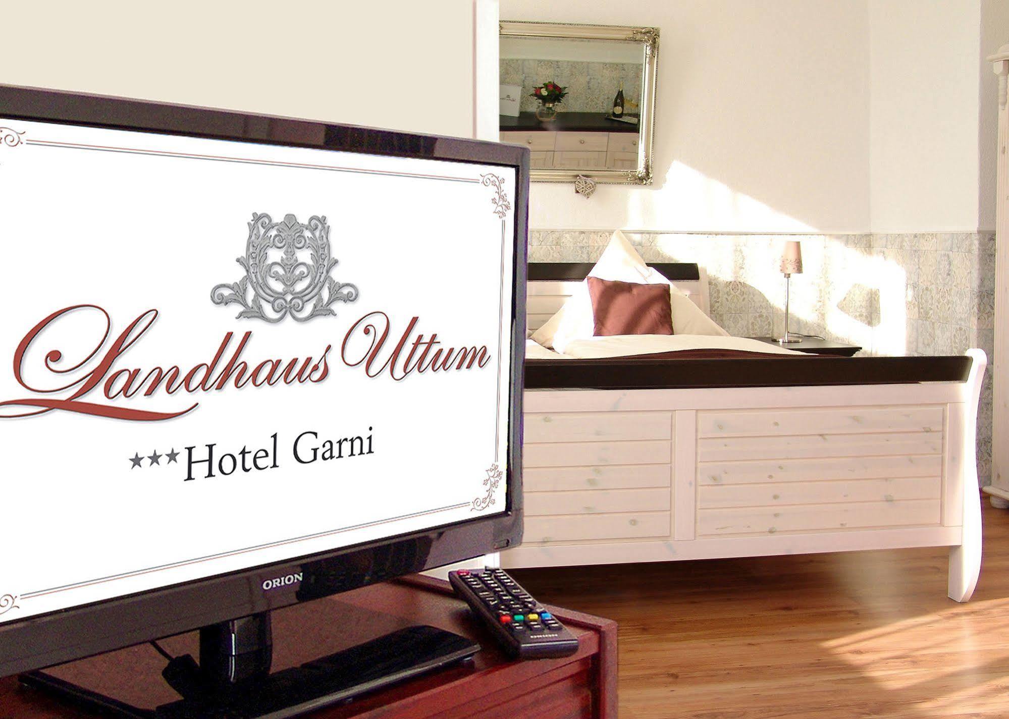 Hotel Garni Landhaus Uttum Круммгерн Екстер'єр фото